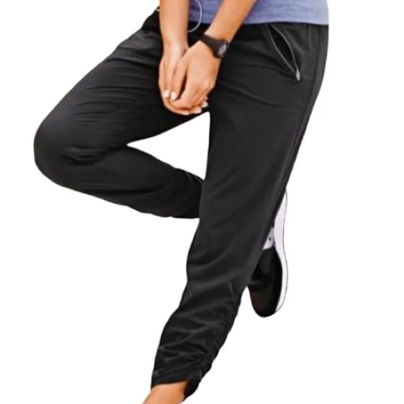 🩷ATHLETA BLACK APSIRE ANKLE PANT JOGGER ZIPPERS LOUNGE CASUAL SIZE 6 TRENDING - Picture 2 of 8